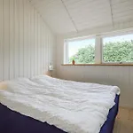 Дом отдыха Lovely In With Sauna Хадерслев