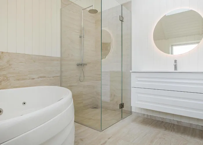 Lovely In With Sauna